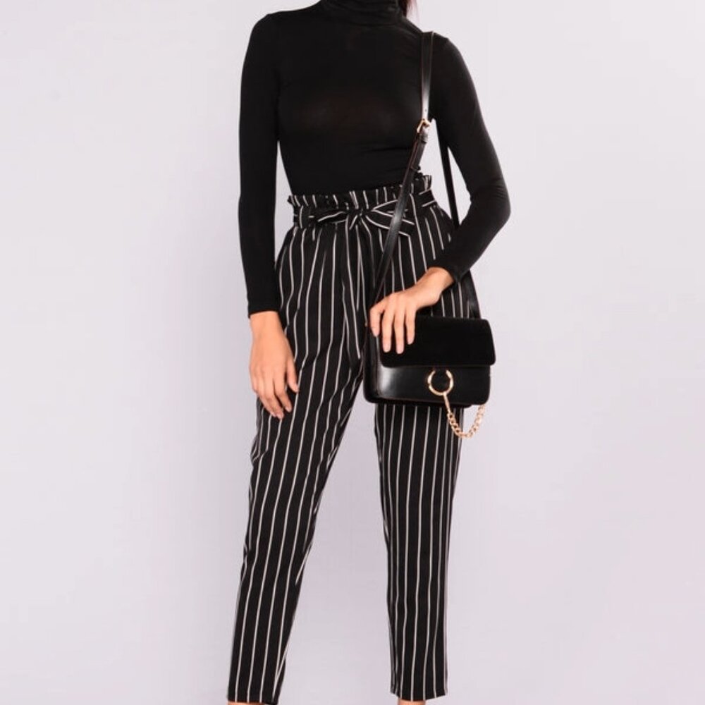 Fashion Nova Striped Paperbag Waist Pants Black White 1XL